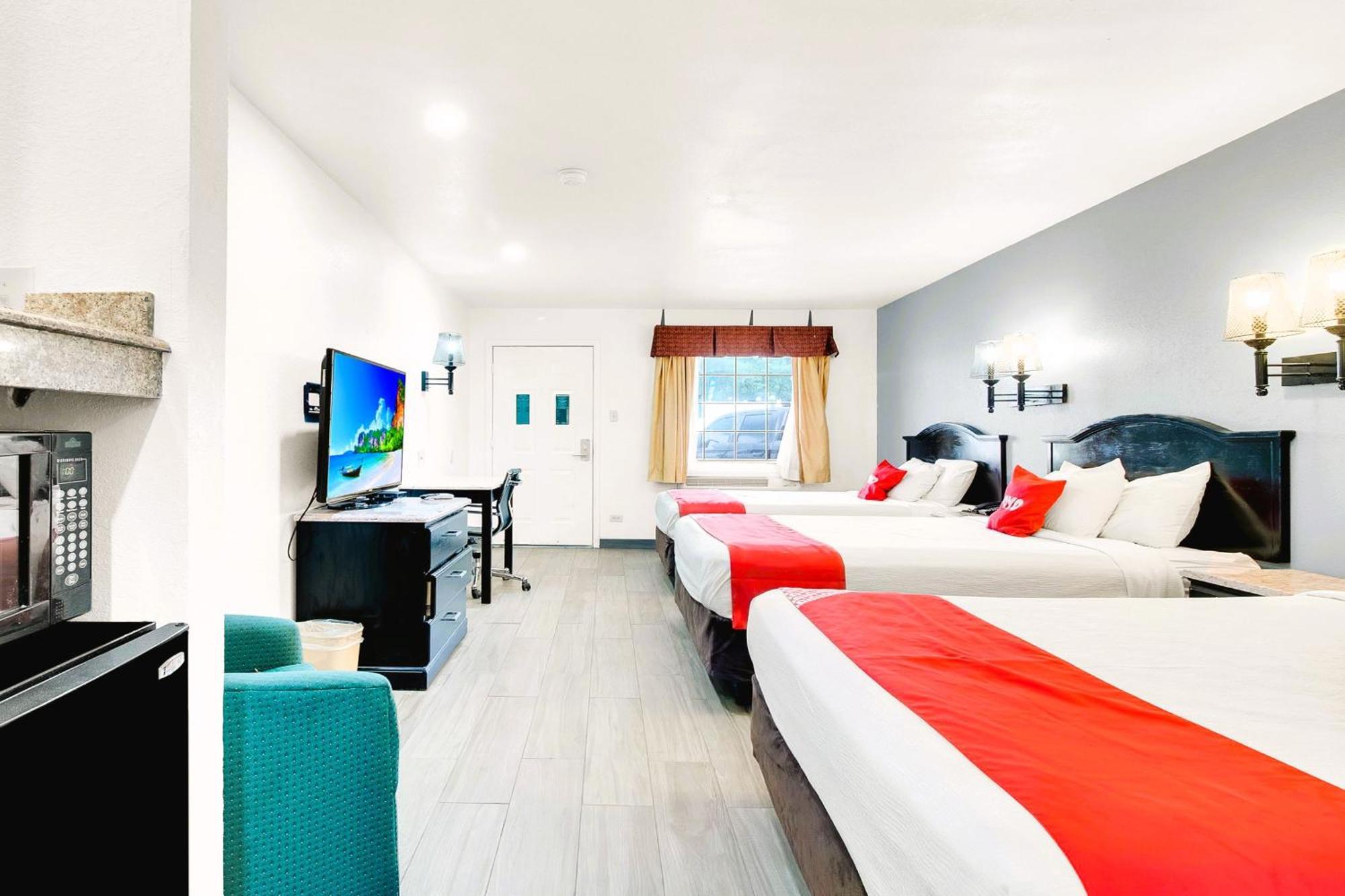 Three Rivers Executive Inn & Suites By Oyo Εξωτερικό φωτογραφία